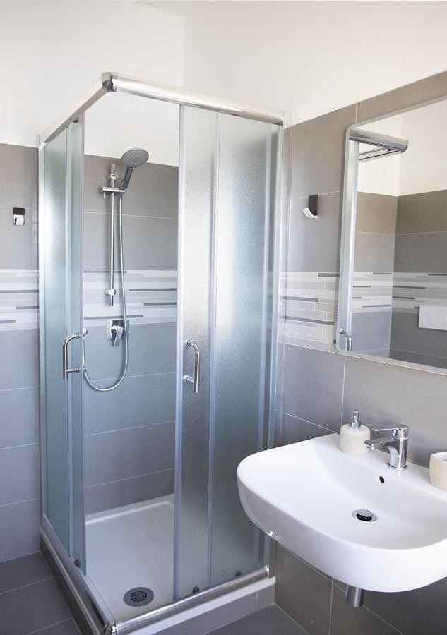 Smart Central Apartments Milano Ngoại thất bức ảnh
